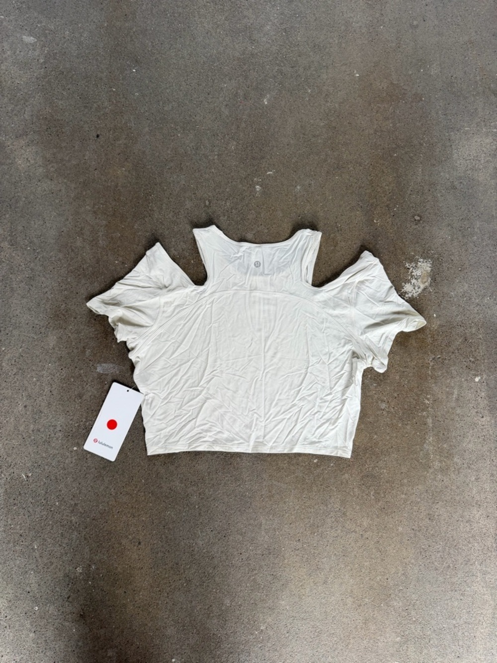 NWT Lululemon Shoulder Cut Out Yoga T Shirt Bone Size 12 Activewear Athleisure - Picture 7 of 11